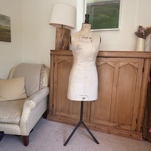 Vintage mannequin natform - vintage, no