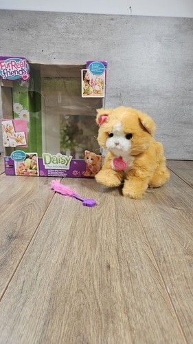 Furreal daisy plays - daisy,