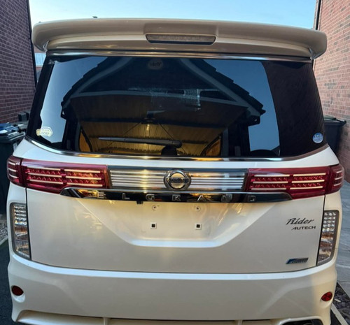 Nissan elgrand e52 valentie - elgrand,