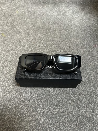 Prada sunglasses black - prada,