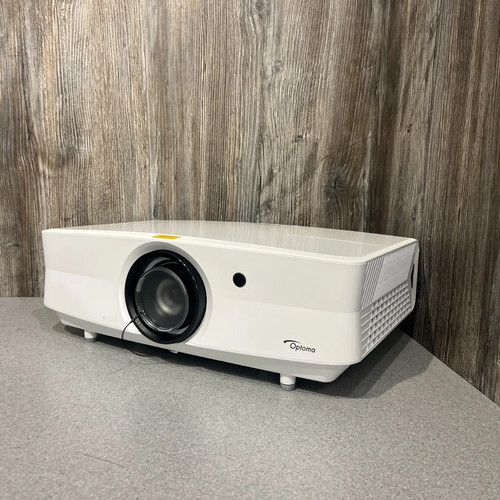Pre loved optoma uhz65lv 4k - -,