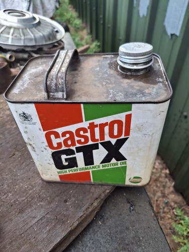 Old vintage castrol gtx - vintage,