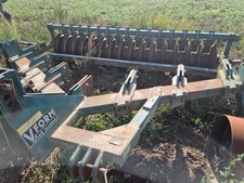 COUSINS V-FORM 3.25 Metre 7 Leg Mounted Subsoiler