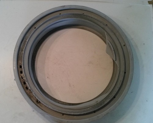 Door seal - door, sleeve