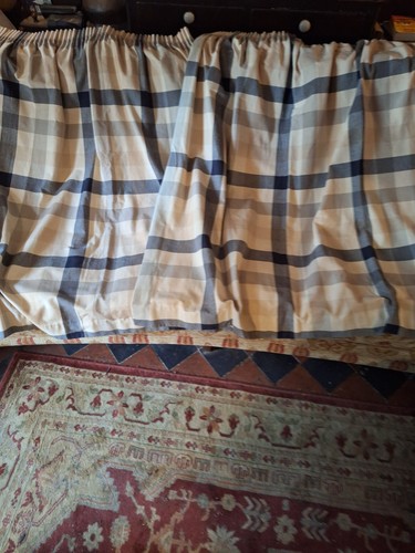 Pair lined laura ashley - pair,