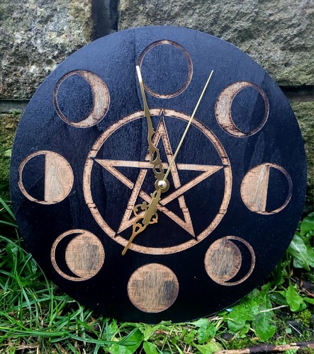 Handmade wooden wall - wall, clock