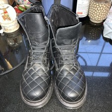 Dr. Martens Coralie Black Size