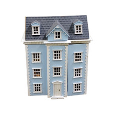 Georgian Style Three-Storey