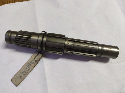 Used transmission shaft - used,