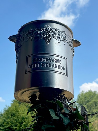 Vintage french champagne moët - champagne,