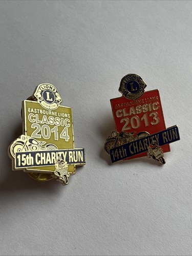 Two lions club metal - two,
