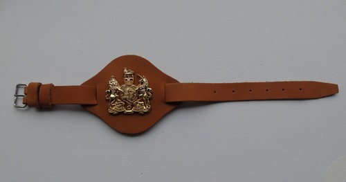 Warrant officer class wrist - officer,