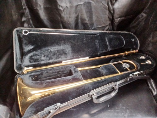 Yamaha tenor trombone with - yamaha,