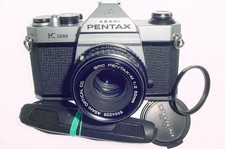 Pentax K1000 35mm Film SLR Manual Camera + Pentax-M 50/2 smc Lens -- Excellent