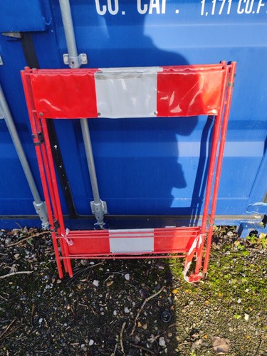 Folding safety work barrier - folding,