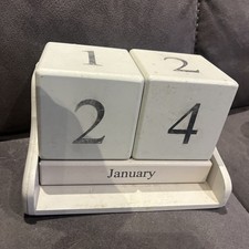 Wooden Block calendar as