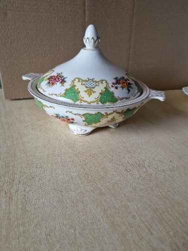 Wood ivory ware - round, tureen