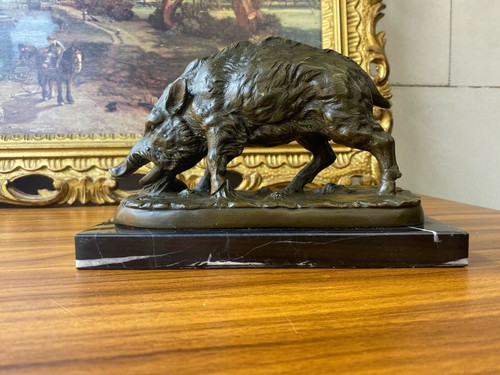 Bronze sculpture wild - sculpture, of