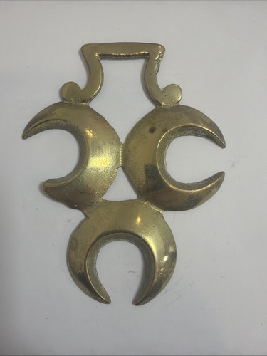 Three crescent moon - crescent,