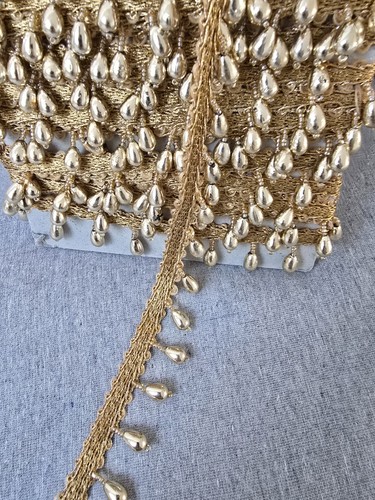 Antique gold zari and - 1m,