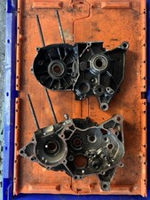 1978-1981 RARE SUZUKI RM80 ENGINE CASES MATCHING PAIR