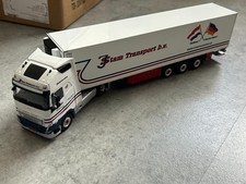 WSI 1:50 J Stam Volvo FH5 + 3 as reefer trailer