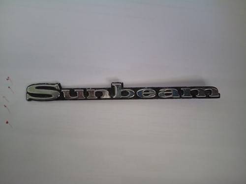 Sunbeam lotus badge - , chrome