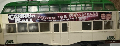 Code blackpool balloon tram - balloon,