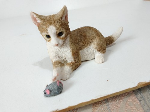 Cat with mouse - , ornament