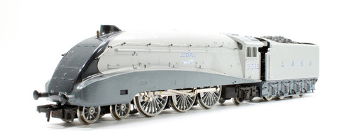 Hornby gauge r099 lner a4 - hornby,