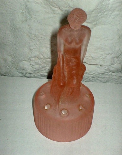 Art deco modest charlotte - ,