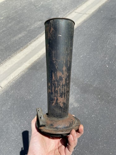 Vintage single horn - single,