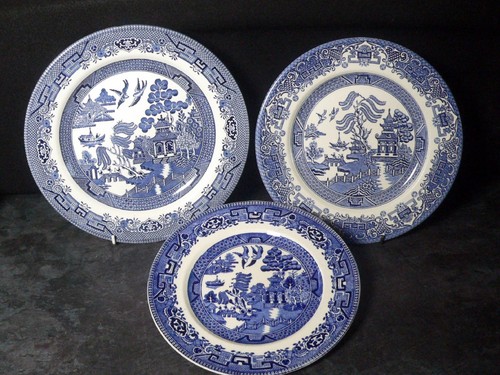 Unusual set graduated - unusual, 3