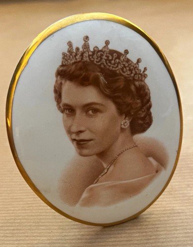 Queen elizabeth coronation - queen, ii