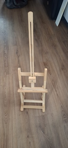 Artist table top easel - table,