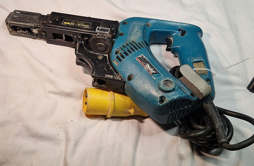Makita 6834 autofeed - makita,