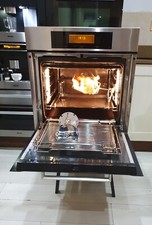 Miele H4681BP Pyrolytic Oven