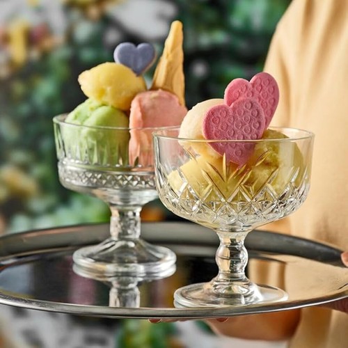 Elegant glass sundae - elegant,