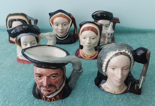 Royal doulton toby - toby, jugs