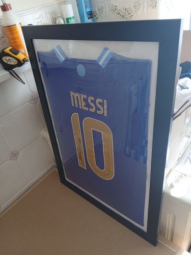 Hand signed framed lionel - framed,