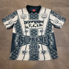Size XL - Supreme Soccer