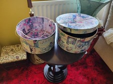 Hat Boxes Set of 2 With Floral Design