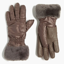 NWT- UGG Fontanne Smart