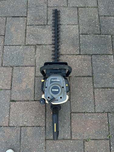 Petrol hedge trimmer - petrol,