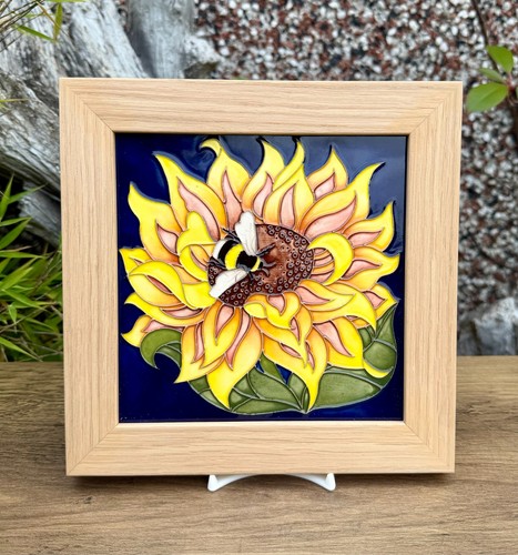 Moorcroft golden flower - golden, of
