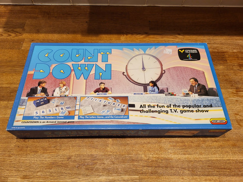 Vintage countdown board game - board,