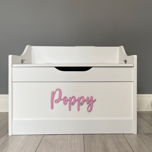 Personalised toy box - toy, name