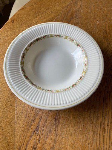 Wedgwood insignia rimmed - wedgwood, bowl
