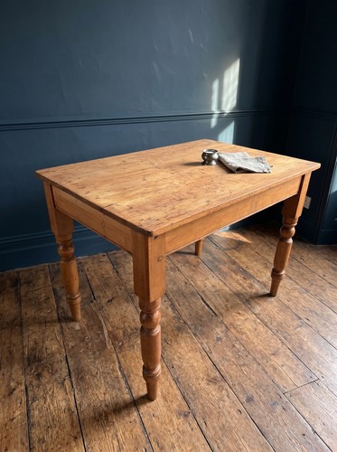 Victorian rustic pine table - rustic,
