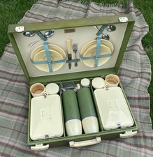 Vintage Picnic Set Brexton